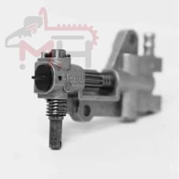 Oil Pump for Chainsaw 5800 - Image 2
